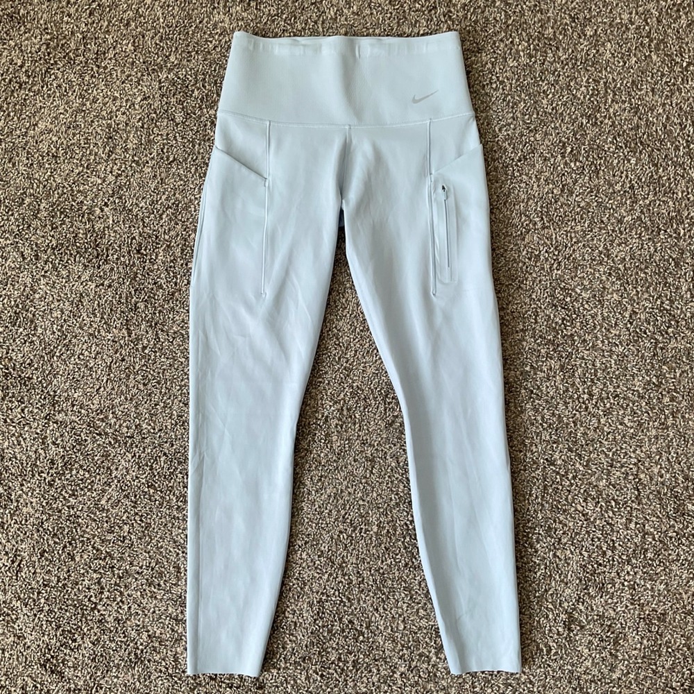 Nike Go Capri Leggings Womens M Baby Blue High Waist Compression Pockets Dri Fit